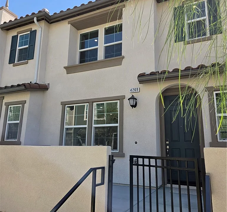 4269 Rincon