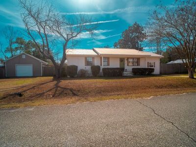500 E Grace St, Hahira, GA, 31632