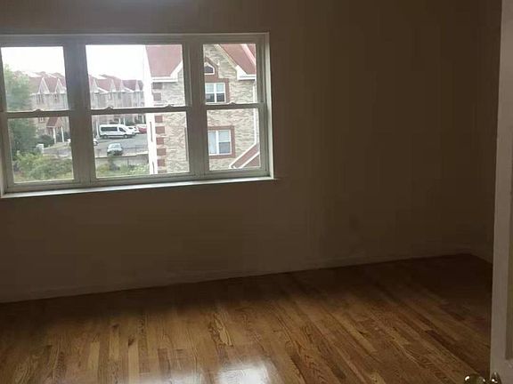 3rd image of 11420 Taipei Ct #2