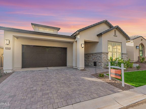 2nd image of 21379 W MEADOWBROOK Avenue