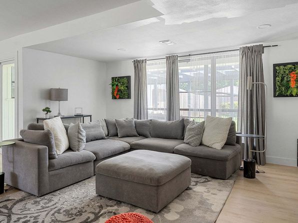 2521 Delmar Dr