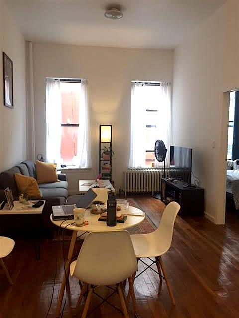 1st image of 810 Lexington Ave APT 3R