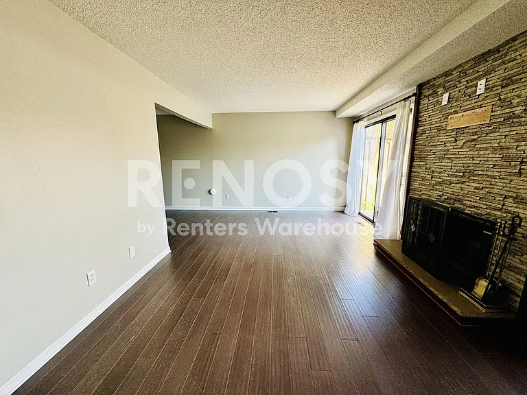 1308 Landmark Trl S — Photo 32