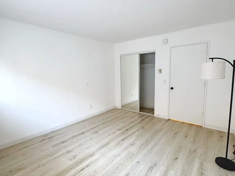 1351 N Orange Dr #117 — Photo 13