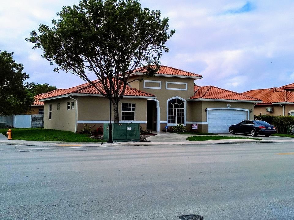 1st image of 17130 NW 87th Ave