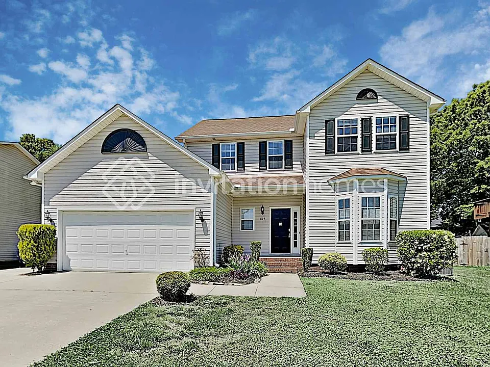834 Highlander Ct