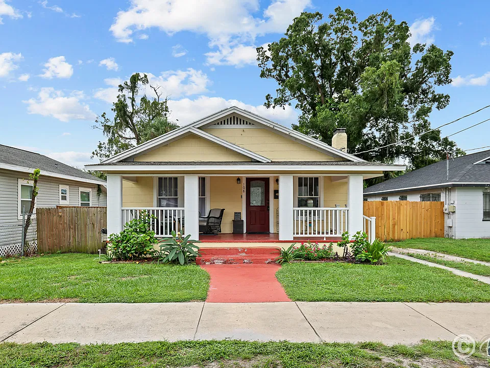 108 W Haya St