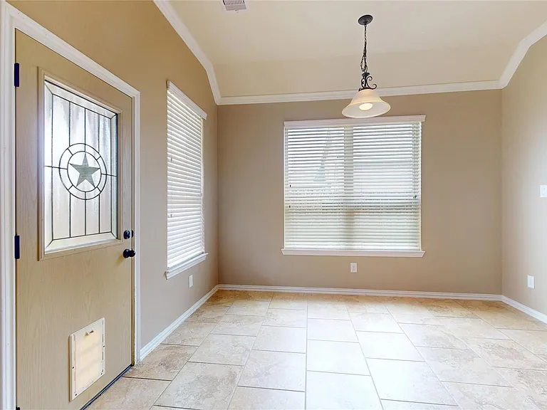 12314 Meadow Breeze Dr — Photo 7