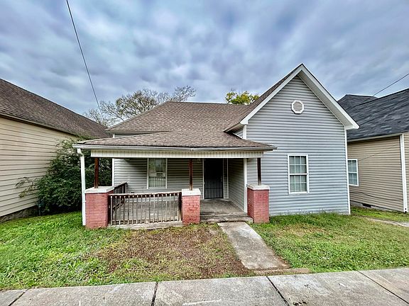 2nd image of 2405 N Chamberlain Ave