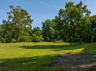 45 Green Cove Rd, Brasstown, NC 28902