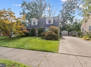 721 Quince Ln, Secane, PA 19018