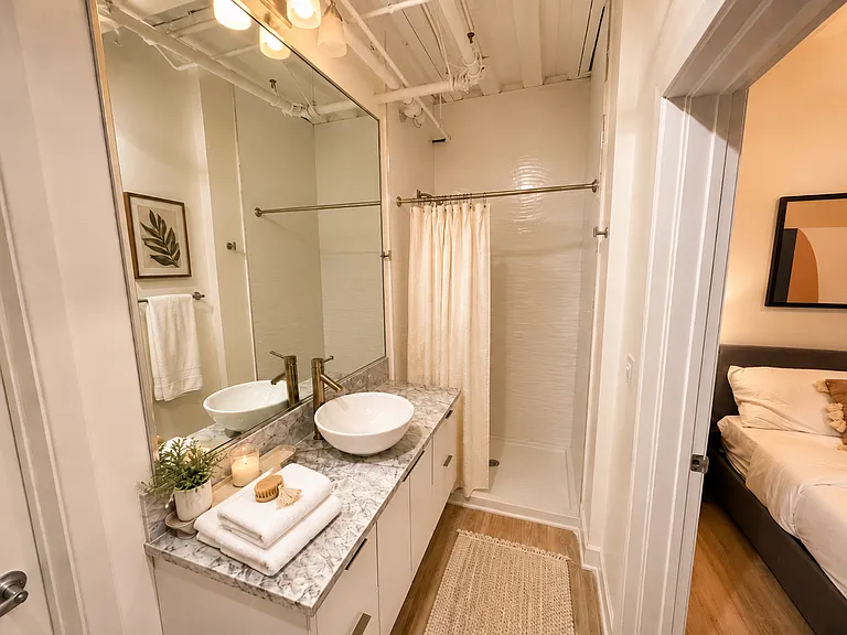 HWH Luxury Living — Photo 86