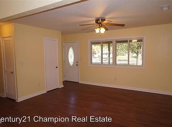 4th image of 100 Ivey Ct