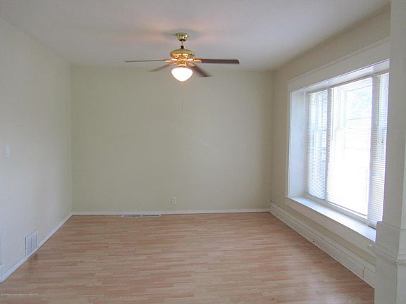 5th image of 720 Princeton Ave