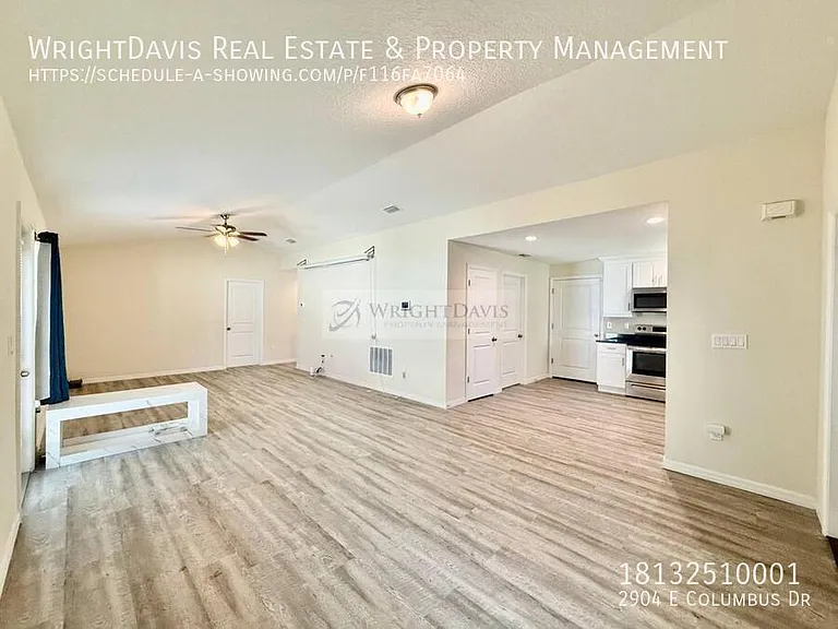 2904 E Columbus Dr — Photo 6