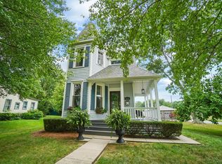 275 Broadway St, Batavia, OH 45103