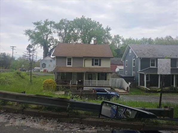 4 Front St, Easton, PA 18042