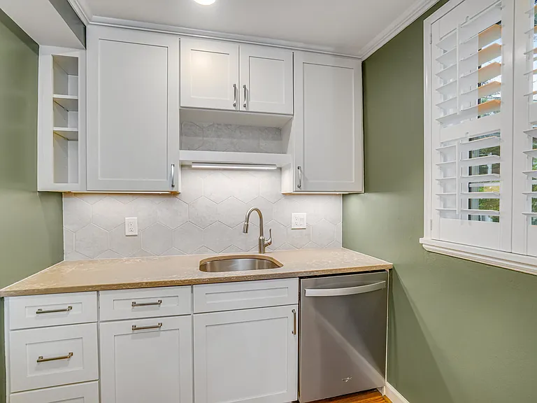 4801 31st St S #B2 — Photo 11