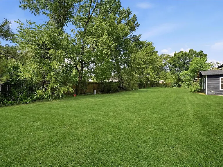 8034 Record St #B — Photo 23
