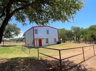 1025 Deer Ln, Azle, TX 76020