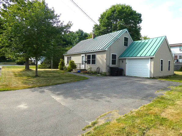 5 Mayflower Road, Augusta, ME 04330