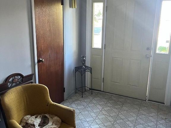 2nd image of 20 Mitchell Ave