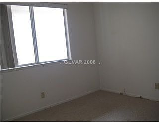 5th image of 8045 Celestial Ave Unit 101
