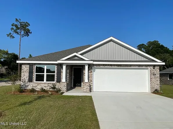 1042 Enclave Cir, Long Beach, MS 39560