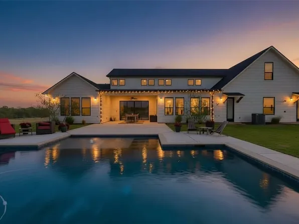 338 County Road 4223, Decatur, TX 76234