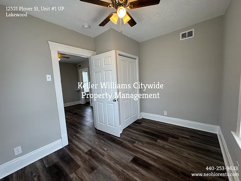 Plover- 2 bedroom rental in Lakewood! — Photo 2