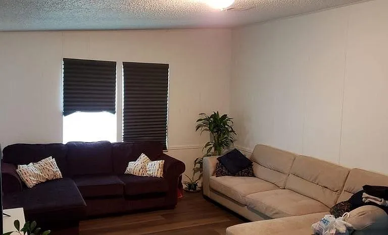 1089 Greenskeep Dr — Photo 3