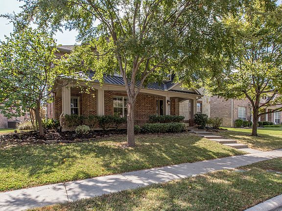 3rd image of 3319 Barkwood Ln