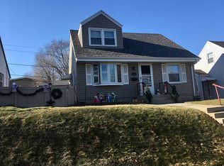 3333 S Griffin Ave, Milwaukee, WI 53207