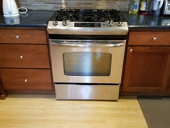 4th image of 8111 165th Ln NE