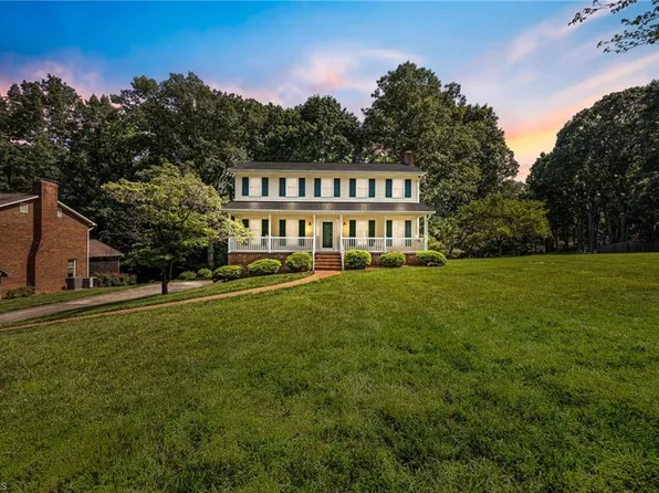 236 Lilac Dr, Kernersville, NC 27284