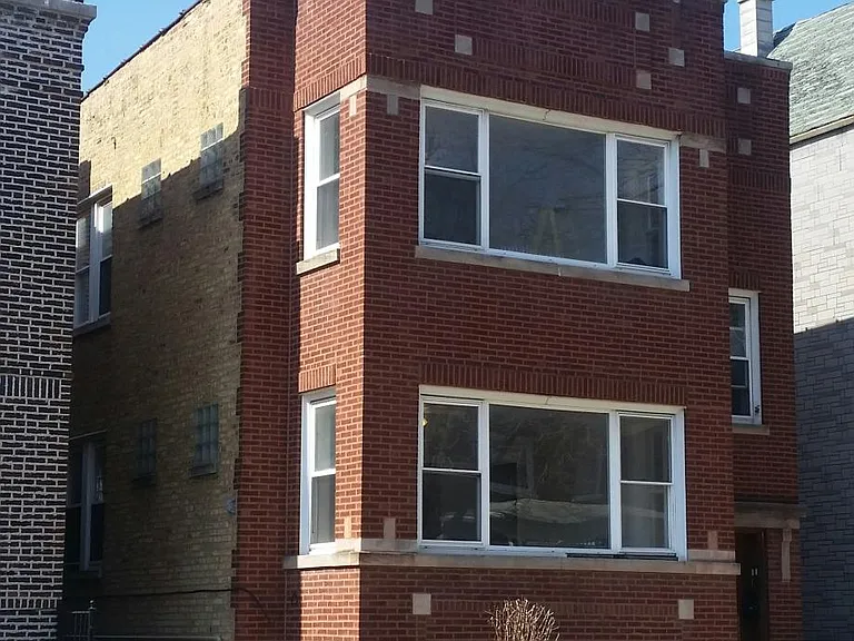3002 N Hamlin Ave #2 — Photo 2