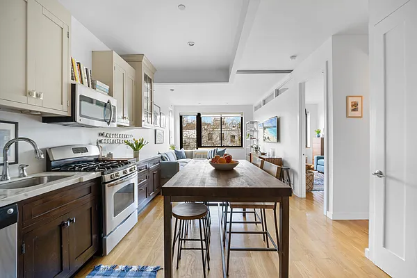 Rented by Corcoran | media 22