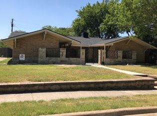 1501 Cripple Creek Dr, Irving, TX 75061