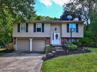 1881 Happy Valley Dr, Fairfield, OH 45014