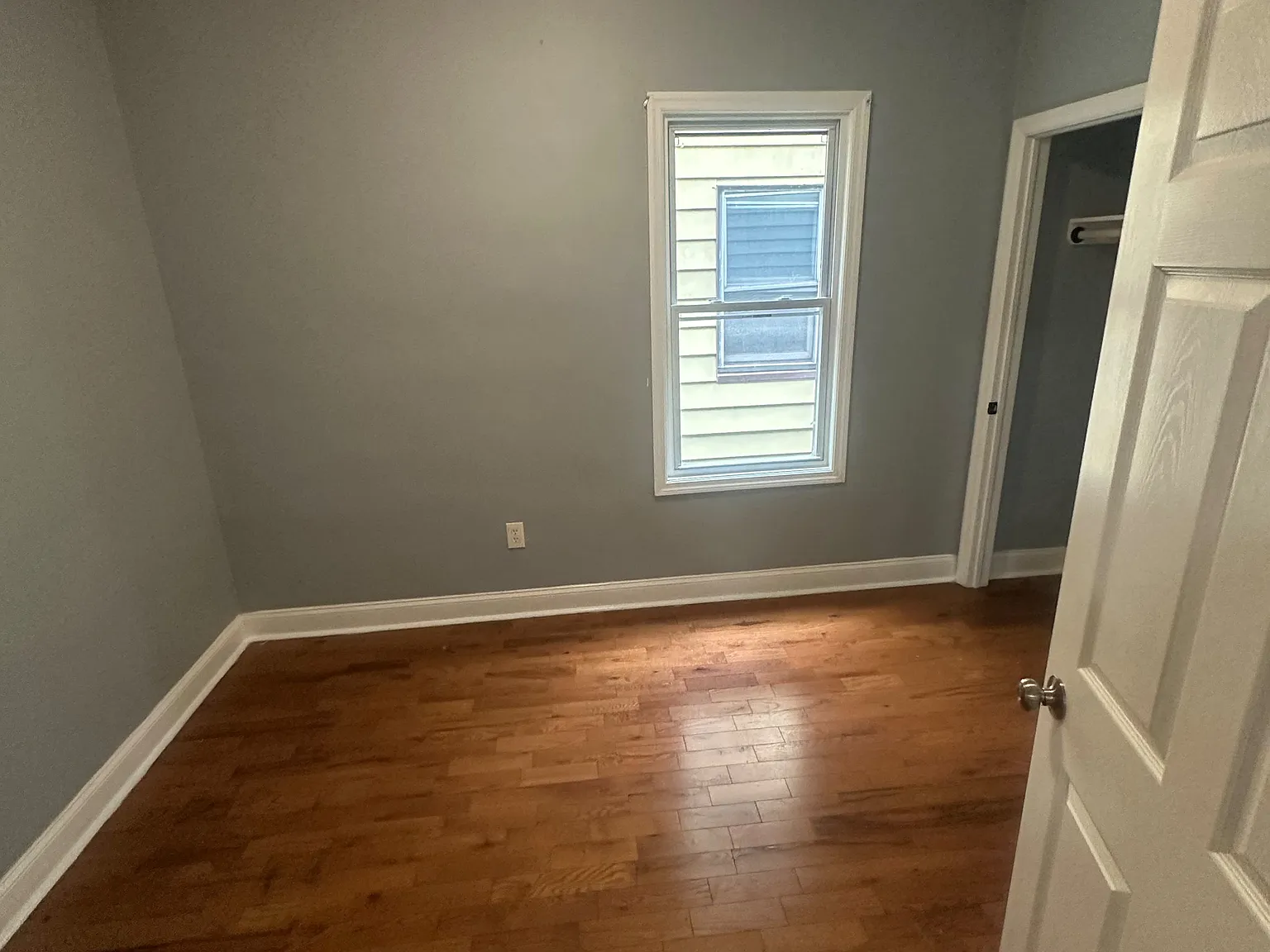 3 bed, $2,300 — Photo 3