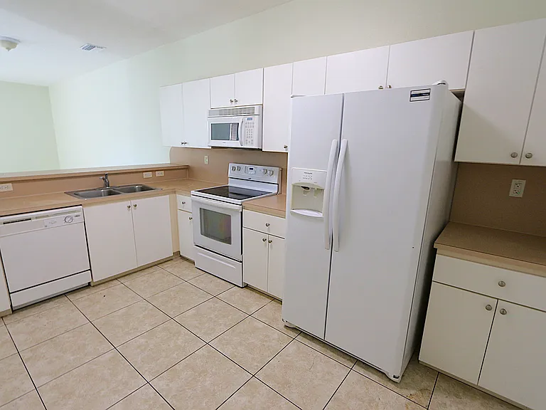 15276 SW 88th Ter — Photo 7