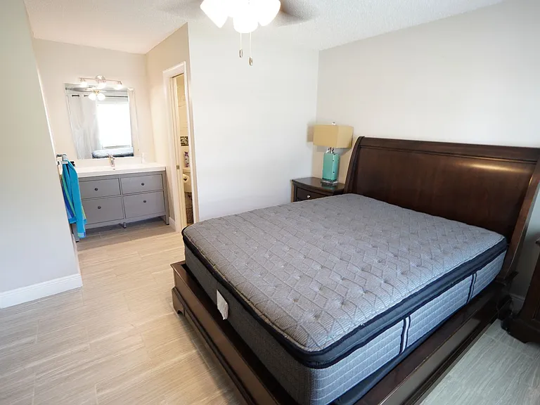 3000 E Sunrise Lakes Dr #123 — Photo 9