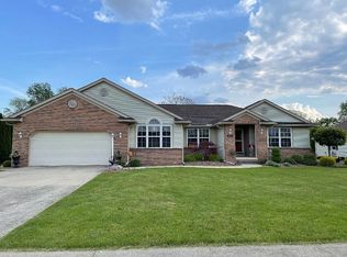 617 E Stevenson St, Gibsonburg, OH 43431