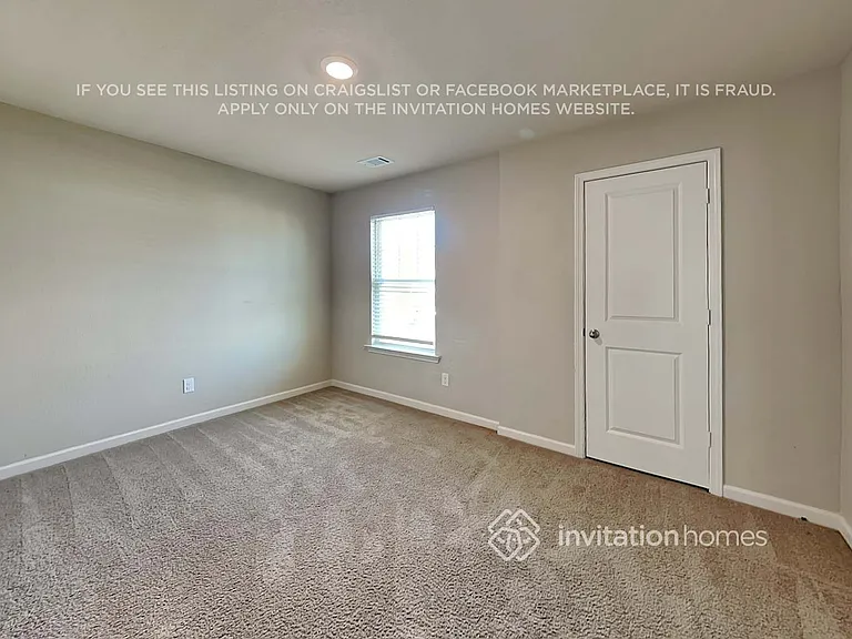 516 Moline Way — Photo 12