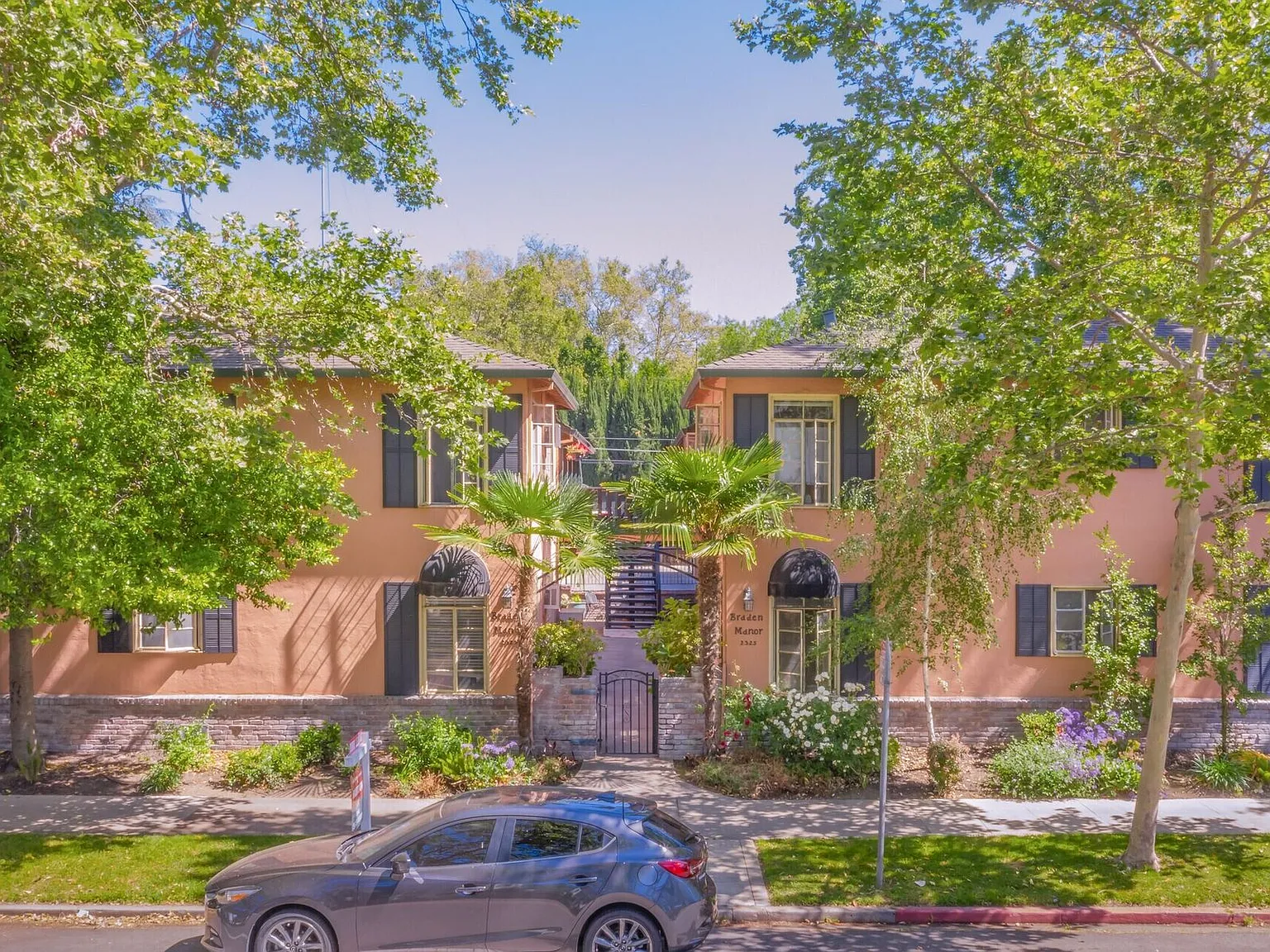 Braden Manor Apartments — Photo 4