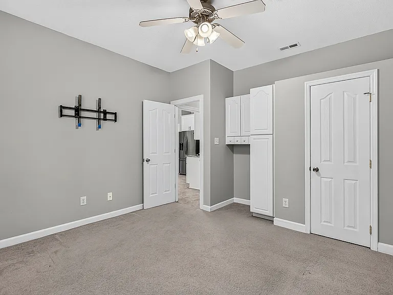 217 Stagecoach Dr — Photo 16