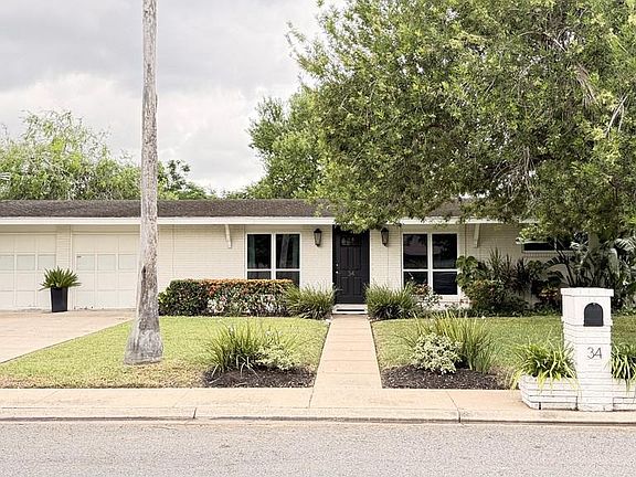 2nd image of 34 Meadow Ln