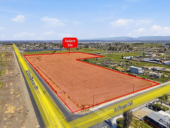 2nd image of 900 E Planz Rd