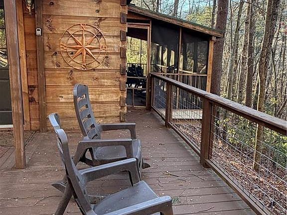 2nd image of 157 Wolf Ln