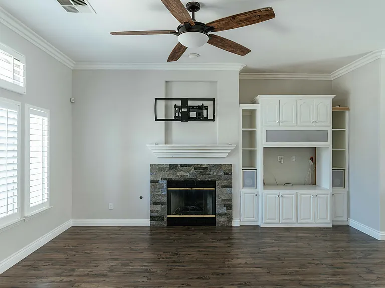 10929 Delusion Dr — Photo 9